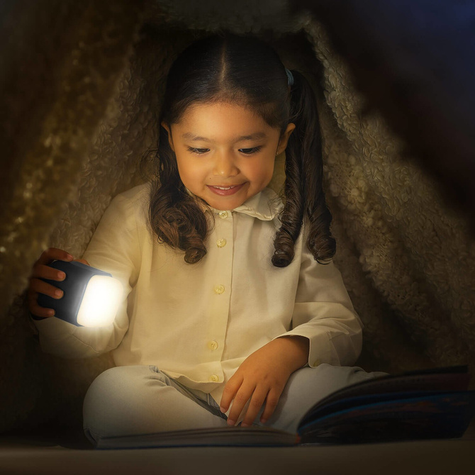 Lampka nocna LED 2w1 0,1W czujnik zmierzchu REER