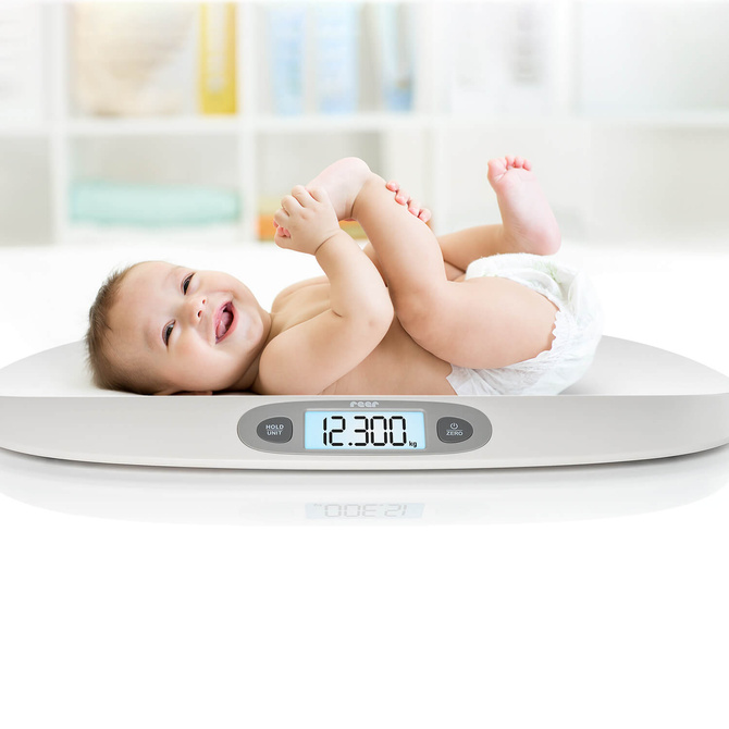Waga dla niemowląt niemowlęca elektroniczna do 25 kg + miara BabyCare REER