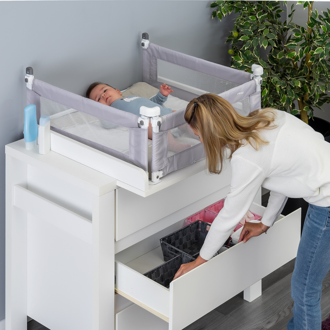 Barierka zabezpieczająca przed upadkiem z przewijaka 80x75cm REER